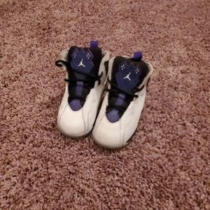 Kids jordans